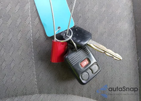 2005 Mazda Tribute I из США, поврежденный, VIN 4F2YZ02Z65KM64040